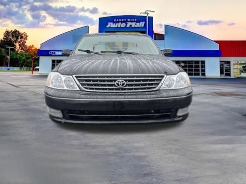 Used 2004 Toyota Avalon XLS image 8