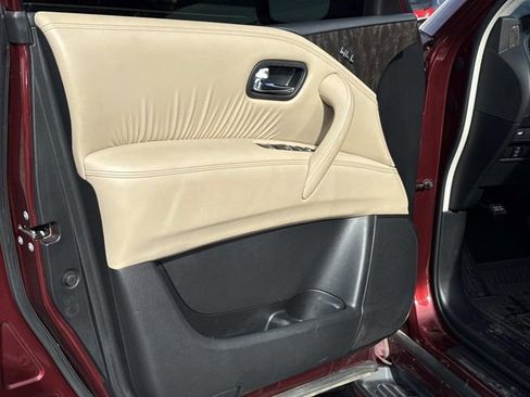 Used 2023 Nissan Armada Platinum w/ Captain's Chairs Package image 10