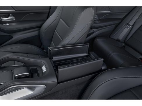 New 2026 Mercedes-Benz GLE 450 4MATIC image 9