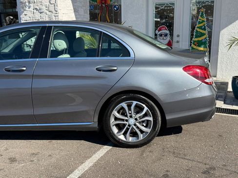 Used 2017 Mercedes-Benz C 300 Sedan image 9