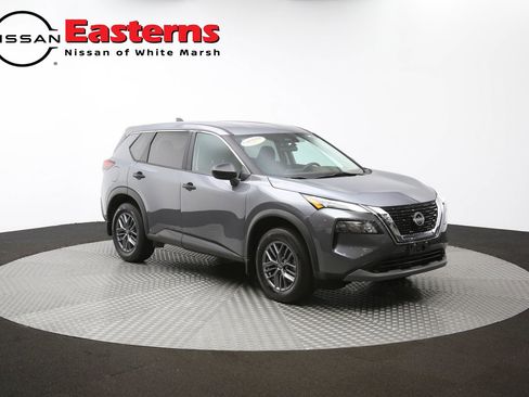 Used 2023 Nissan Rogue S image 72