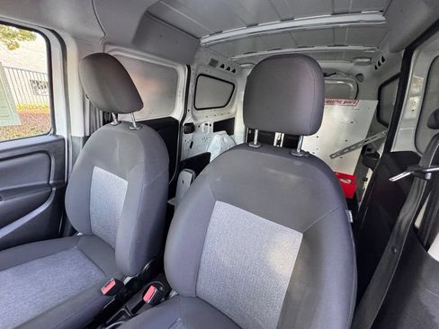 Used 2022 RAM ProMaster City Tradesman FWD image 13