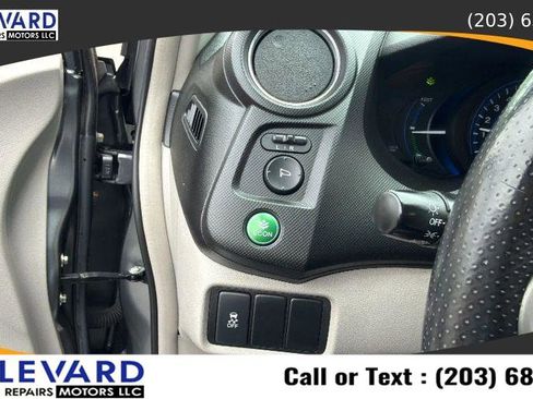 Used 2013 Honda Insight EX image 19