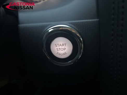 Used 2023 Nissan Armada SV image 49