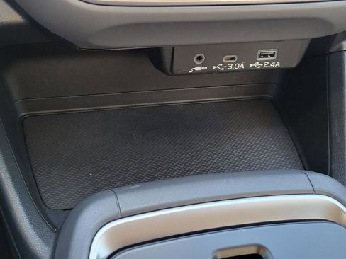 Certified 2025 Subaru Crosstrek 2.0i Premium image 24