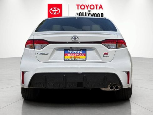 New 2026 Toyota Corolla SE FWD image 5