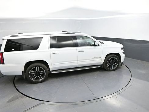 Used 2018 Chevrolet Suburban Premier AWD/4WD image 46