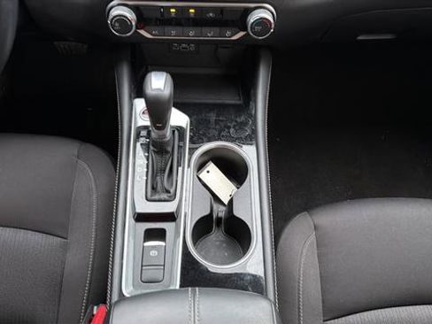 Used 2023 Nissan Altima 2.5 SV image 8