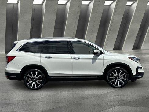 Used 2021 Honda Pilot Elite image 2