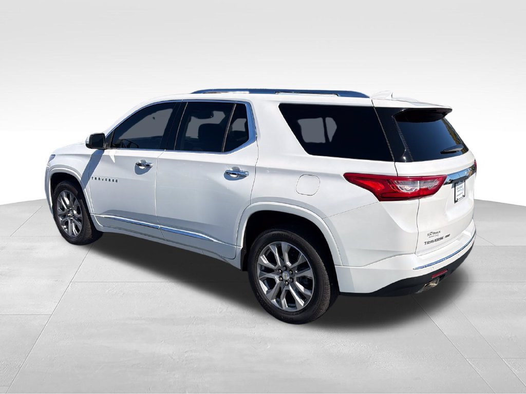 Used 2021 Chevrolet Traverse Premier AWD/4WD image 3