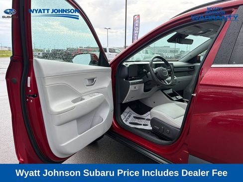 Used 2024 Hyundai Kona Limited AWD/4WD image 13
