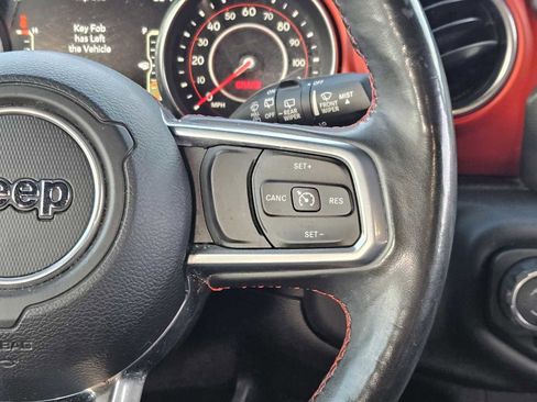 Used 2019 Jeep Wrangler Unlimited Rubicon AWD/4WD image 27