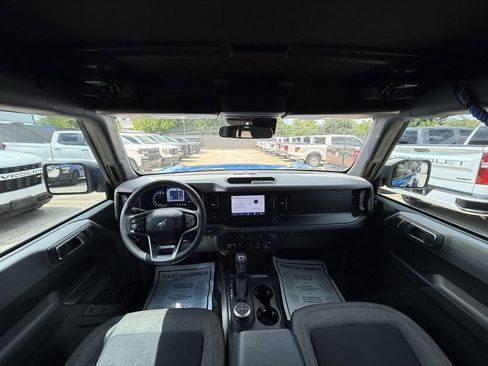 Used 2021 Ford Bronco 4-Door AWD/4WD image 18
