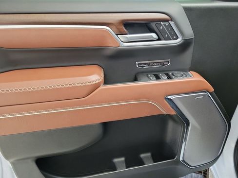 Certified 2026 GMC Sierra 1500 Denali Ultimate image 18