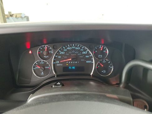 New 2026 Chevrolet Express 2500 w/ Driver Convenience Package RWD image 24
