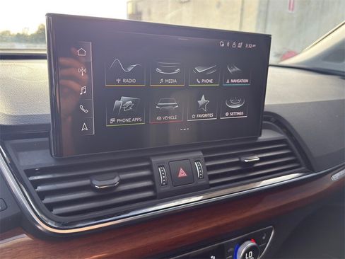 Used 2023 Audi Q5 2.0T Premium Plus w/ Premium Plus Package image 19