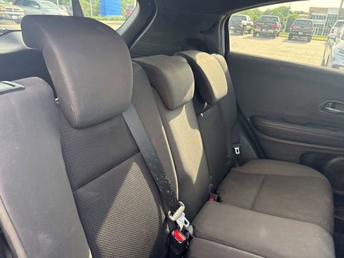 Used 2021 Honda HR-V Sport image 27