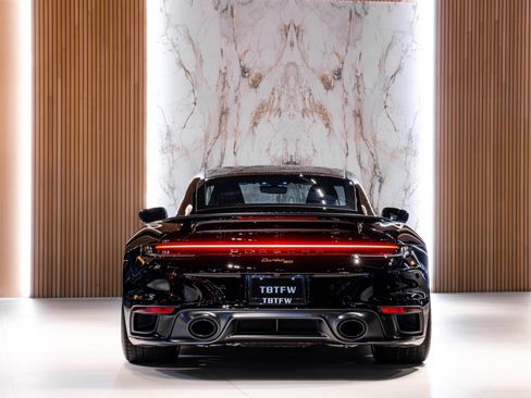 Used 2025 Porsche 911 Turbo AWD/4WD image 4