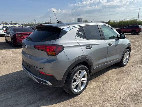 Used 2023 Buick Encore GX Preferred w/ Cold Weather Comfort Package AWD/4WD image 3