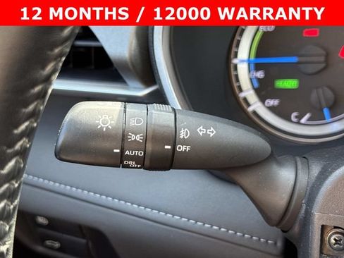 Used 2023 Toyota Highlander XLE AWD/4WD image 27