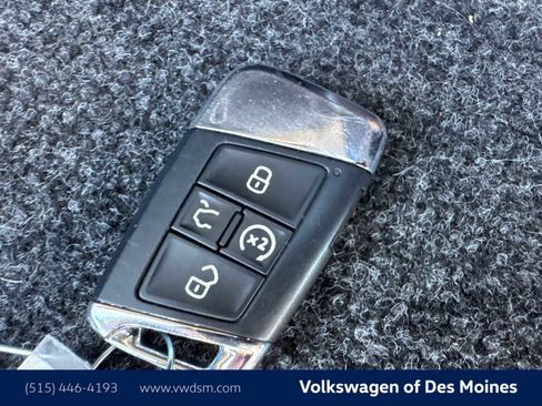 Used 2021 Volkswagen Atlas SE image 20