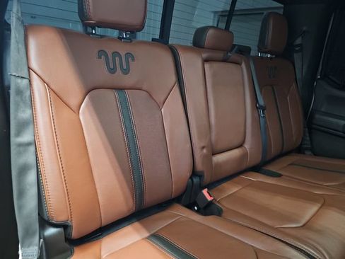 Used 2018 Ford F150 King Ranch w/ Equipment Group 601A Luxury AWD/4WD image 33
