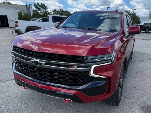 Certified 2022 Chevrolet Tahoe Z71 w/ Z71 Off-Road Package AWD/4WD image 5