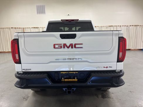 New 2026 GMC Sierra 1500 AT4X image 7