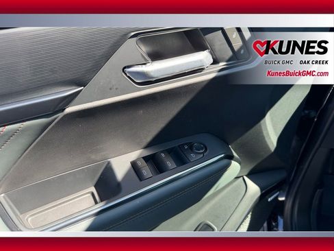 New 2026 GMC Acadia AT4 w/ Luxury Package image 8