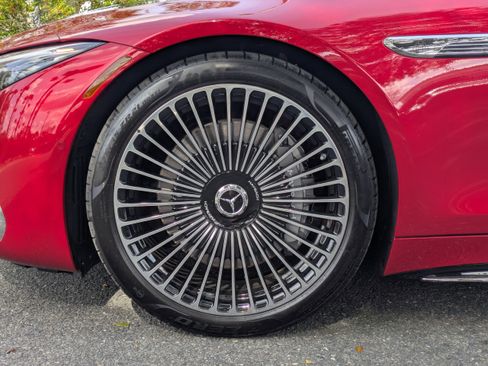 New 2026 Mercedes-Benz Maybach SL 680 image 3