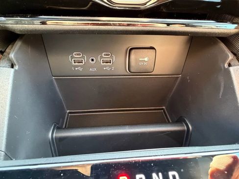 New 2026 Jeep Grand Cherokee Limited w/ Limited Altitude Package AWD/4WD image 20