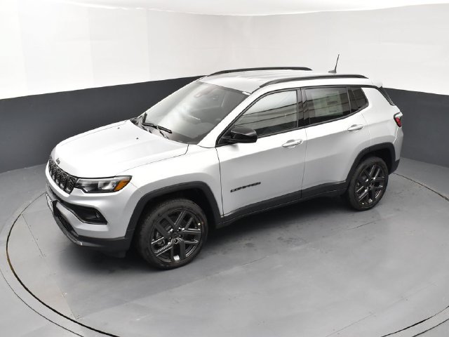 New 2026 Jeep Compass Latitude AWD/4WD image 15