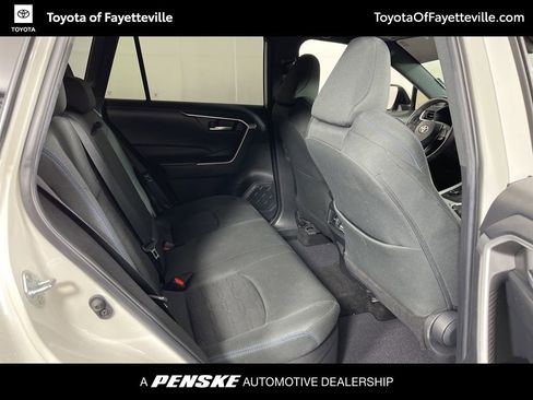Certified 2022 Toyota RAV4 SE AWD/4WD image 7