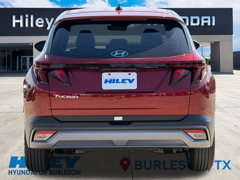 Certified 2026 Hyundai Tucson SE FWD image 5