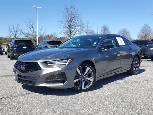 Certified 2025 Acura TLX w/ Technology Package image 31