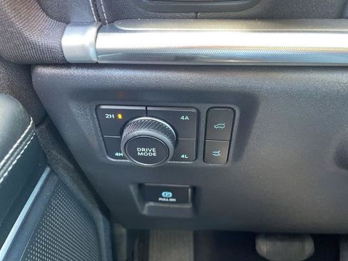 Certified 2025 Ford Expedition Max Platinum AWD/4WD image 30