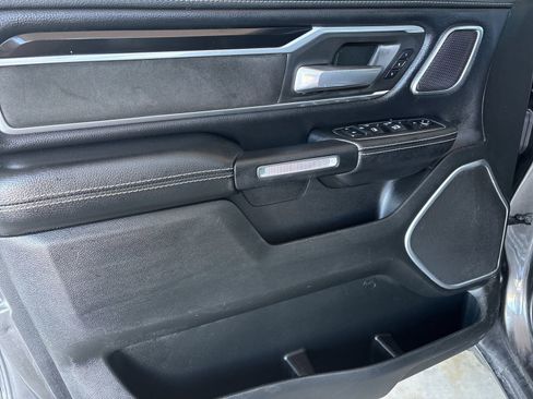 Used 2020 RAM 1500 Laramie image 9