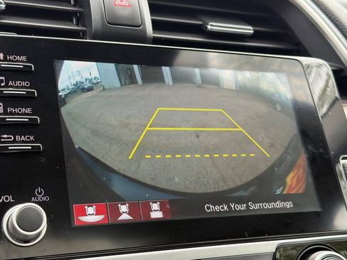 Used 2020 Honda Civic EX image 17
