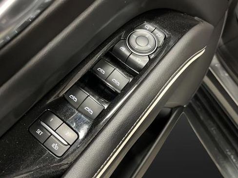 Used 2021 Cadillac Escalade Sport image 22