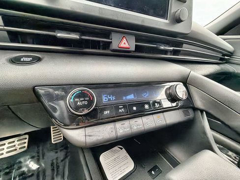 Certified 2026 Hyundai Elantra Sport w/ Cargo Package FWD image 16
