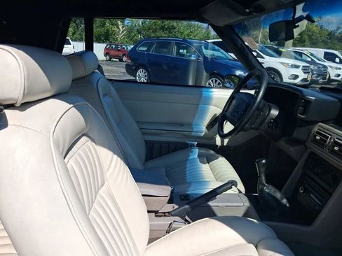 Used 1990 Ford Mustang LX RWD image 36