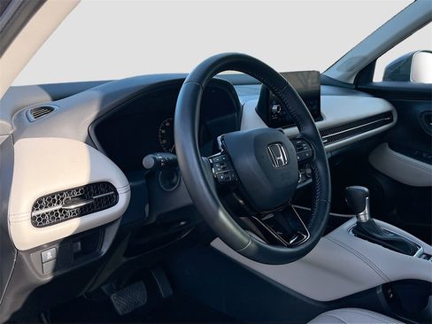 Used 2025 Honda HR-V EX-L image 9