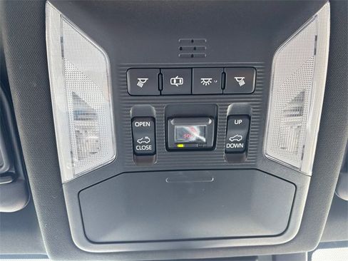 Used 2020 Toyota RAV4 XSE image 28