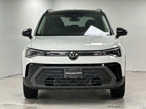 New 2026 Volkswagen Taos SE AWD/4WD image 8