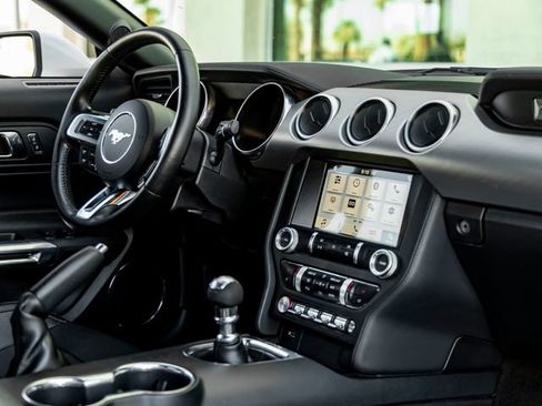 Used 2019 Ford Mustang Premium RWD image 38