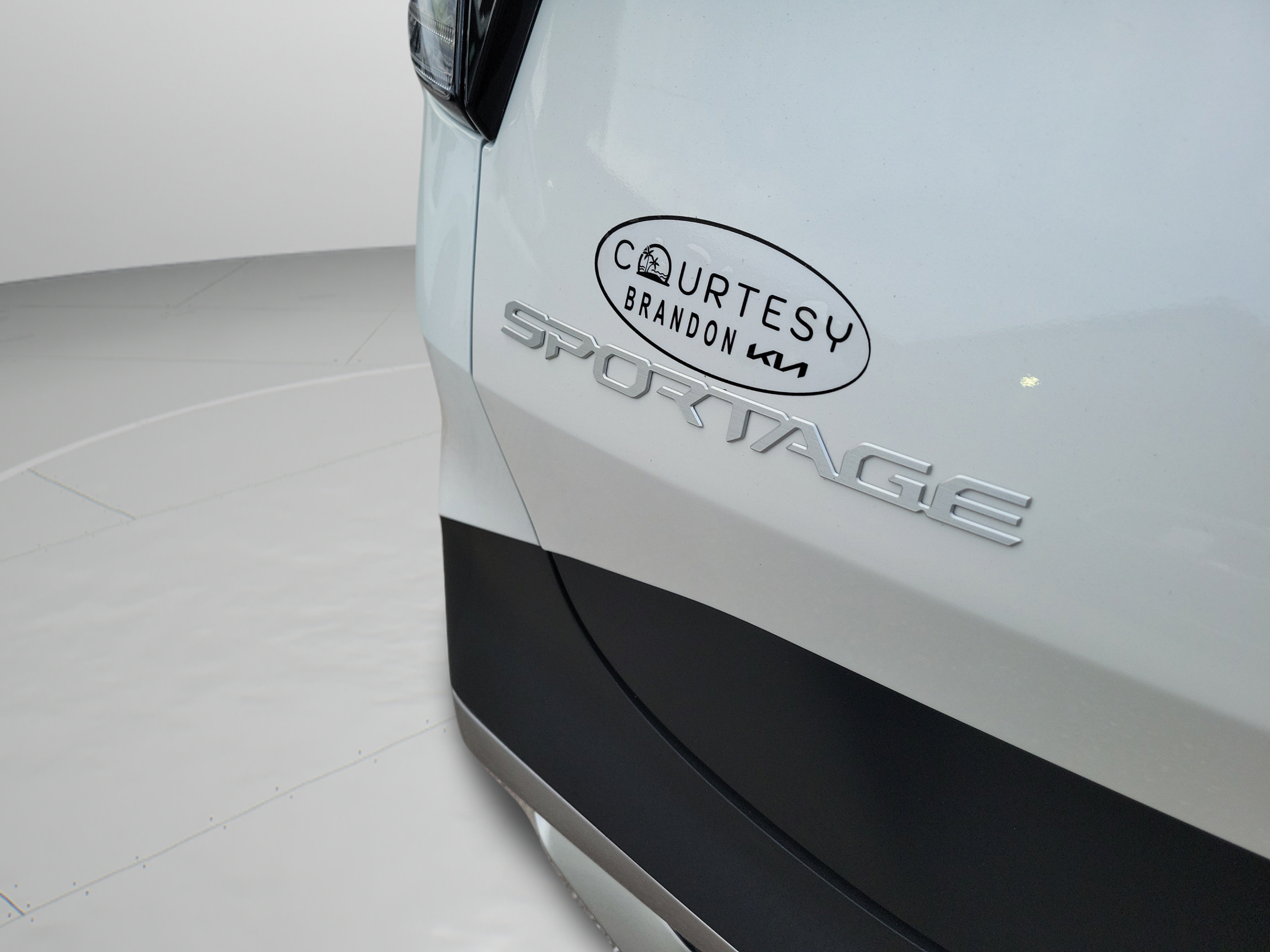 Certified 2023 Kia Sportage LX FWD image 9