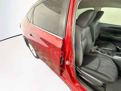 Used 2019 Nissan Sentra SV FWD image 28