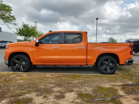 Used 2020 Chevrolet Silverado 1500 LT w/ Texas Edition image 4