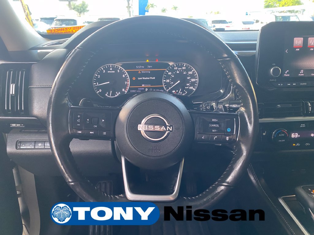Used 2022 Nissan Pathfinder SV FWD image 31