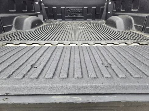 Used 2024 Chevrolet Silverado 2500 LT image 31